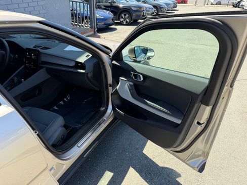 Used 2024 Polestar Polestar 2 image 33