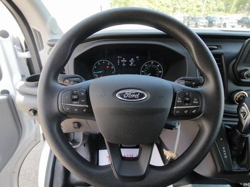 New 2025 Ford Transit 150 148 Medium Roof image 28