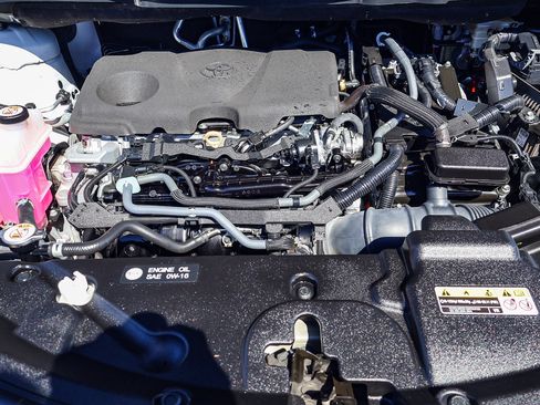 Used 2023 Toyota Sienna XLE image 25