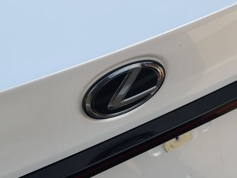 Used 2023 Lexus IS 300 w/ Comfort Package RWD image 9