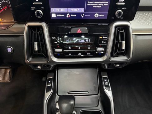 Used 2021 Kia Sorento S w/ Panoramic Sunroof Package image 33