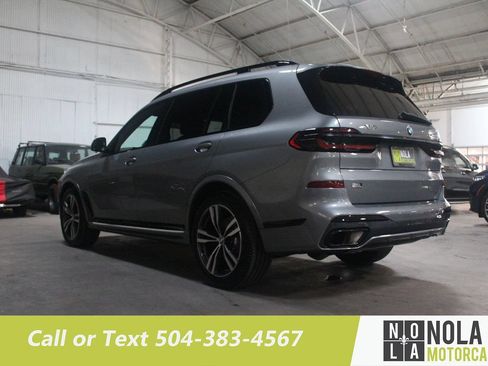 Used 2026 BMW X7 xDrive40i AWD/4WD image 16