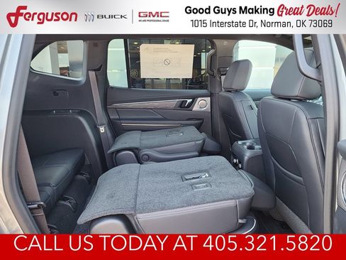 New 2026 Buick Enclave Avenir w/ Super Cruise Package FWD image 47