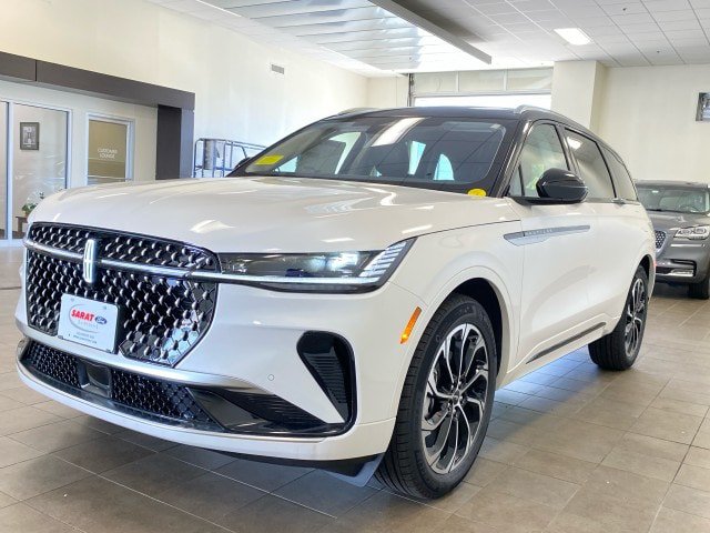 New 2026 Lincoln Nautilus Reserve AWD/4WD image 4