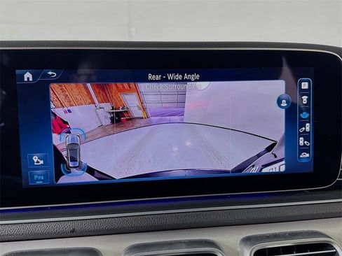 Used 2024 Mercedes-Benz GLE 450e 4MATIC image 42