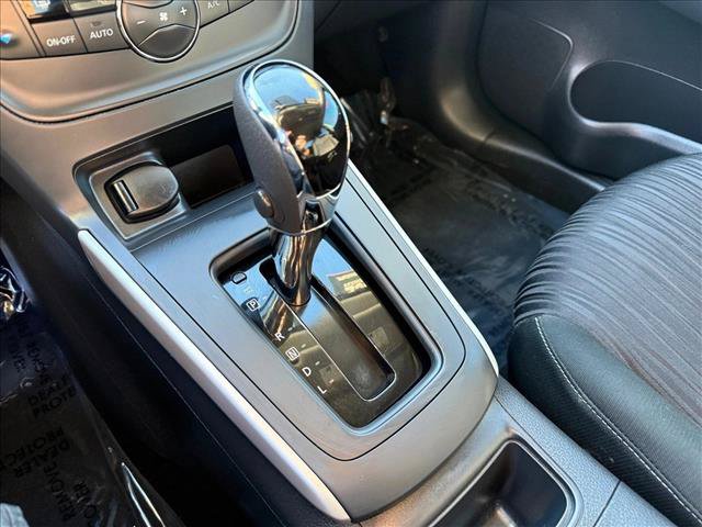 Used 2019 Nissan Sentra SV FWD image 12
