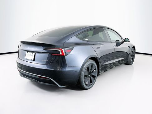 Used 2025 Tesla Model 3 Long Range AWD/4WD image 9