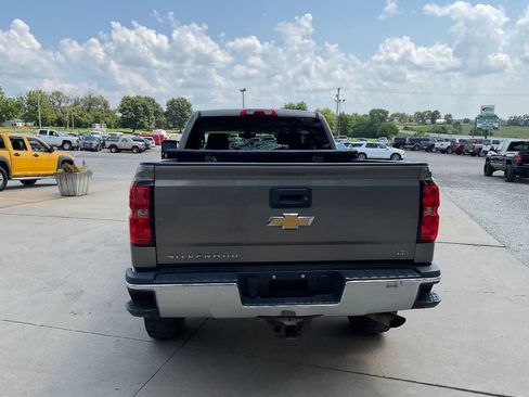 Used 2017 Chevrolet Silverado 2500 LT w/ LT Fleet Convenience Package AWD/4WD image 8