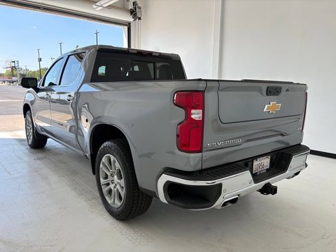 Used 2024 Chevrolet Silverado 1500 LTZ AWD/4WD image 24