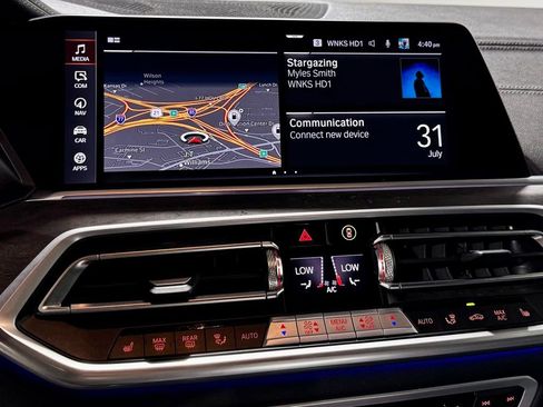 Used 2023 BMW X5 xDrive40i w/ Premium Package image 17