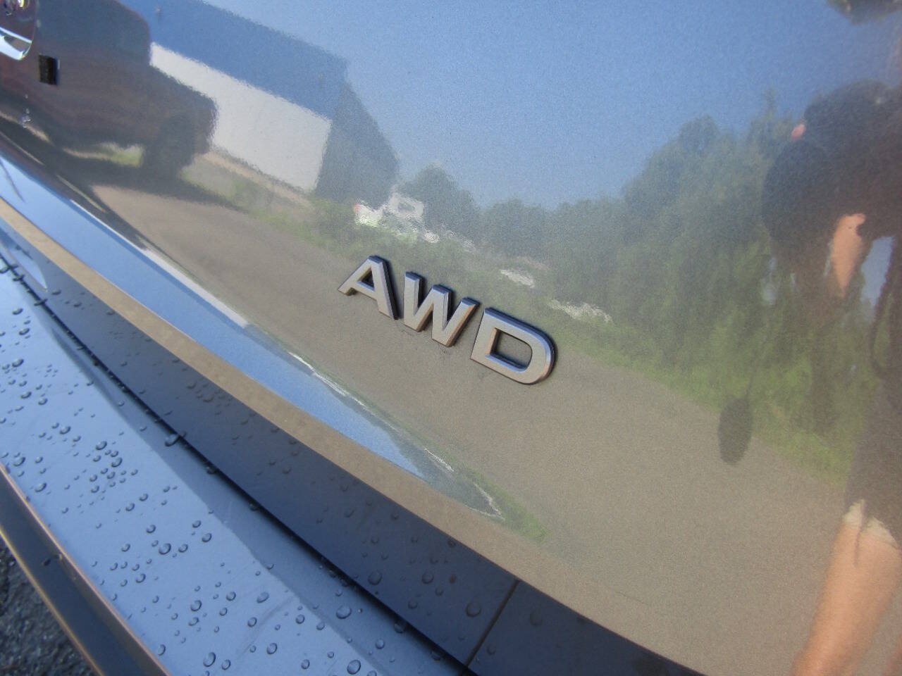 Used 2024 Nissan Rogue S AWD/4WD image 33