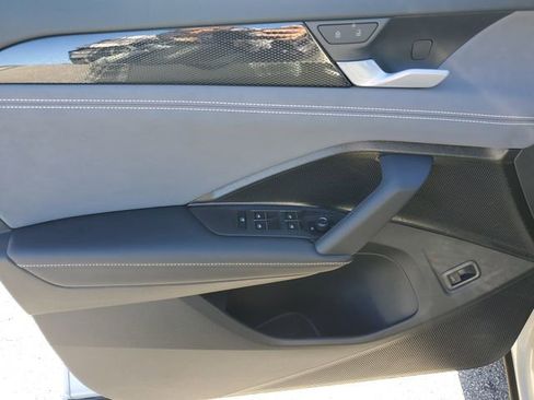 New 2026 Volkswagen Tiguan SE R-Line FWD image 23