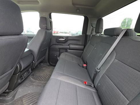 Used 2025 Chevrolet Silverado 1500 Custom Trail Boss w/ LPO, Dark Essentials Package AWD/4WD image 13