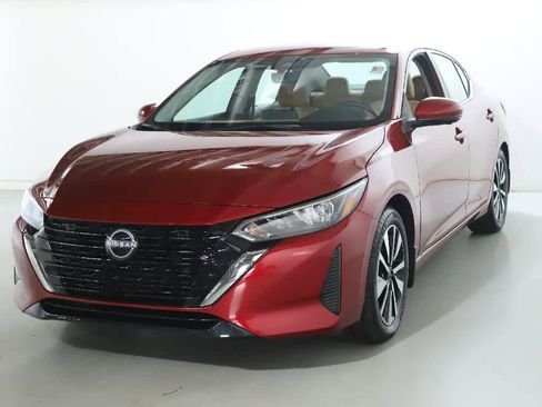 Used 2025 Nissan Sentra SV w/ SV Premium Package FWD image 1