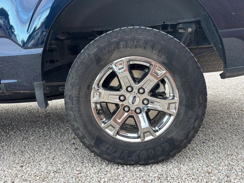 Certified 2022 Ford F150 Lariat w/ Equipment Group 502A High image 16