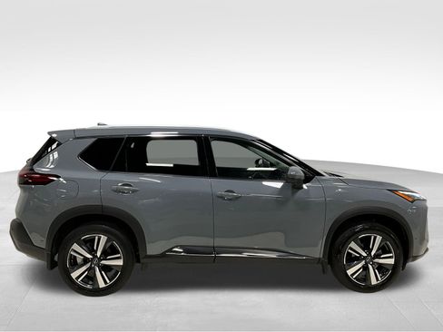 Used 2023 Nissan Rogue SL w/ SL Premium Package AWD/4WD image 3