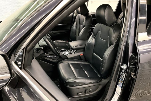 Used 2025 Kia Telluride S AWD/4WD image 24