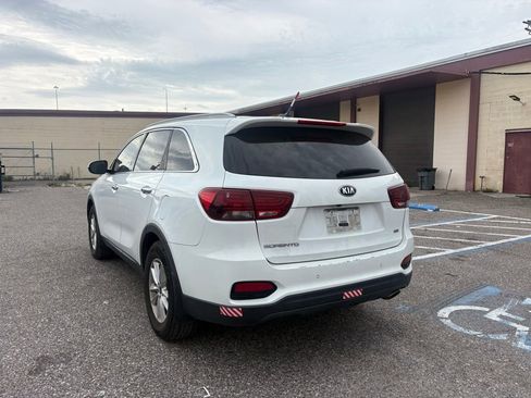 Used 2020 Kia Sorento LX w/ LX I4 Convenience Package FWD image 5