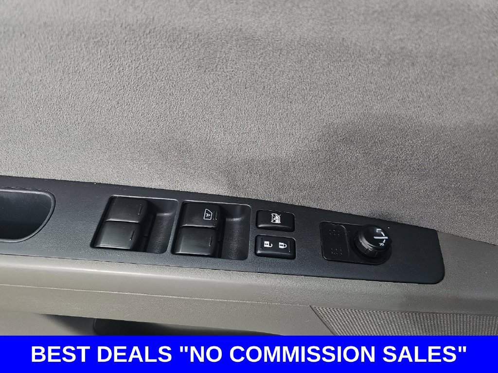 Used 2008 Nissan Sentra 2.0 S FWD image 26