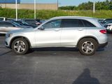Used 2017 Mercedes-Benz GLC 300 image 4