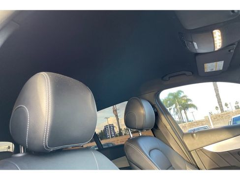 Used 2021 Mercedes-Benz GLC 300 image 19