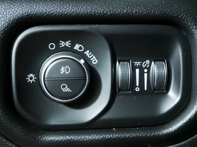 Certified 2020 RAM 1500 Laramie AWD/4WD image 25