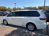 Used 2015 Toyota Sienna XLE Premium image 4