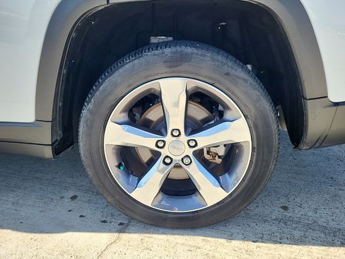 Used 2021 Jeep Grand Cherokee L Limited image 26