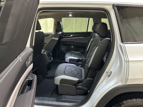 New 2026 Volkswagen Atlas Peak Edition AWD/4WD image 31