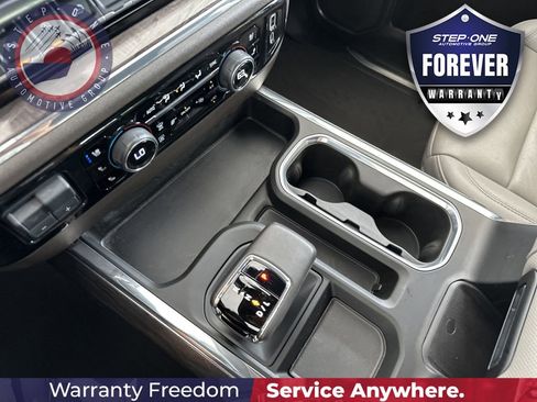 Used 2024 Chevrolet Silverado 1500 LTZ w/ Technology Package AWD/4WD image 28