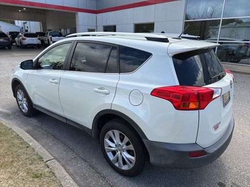 Used 2014 Toyota RAV4 Limited image 2