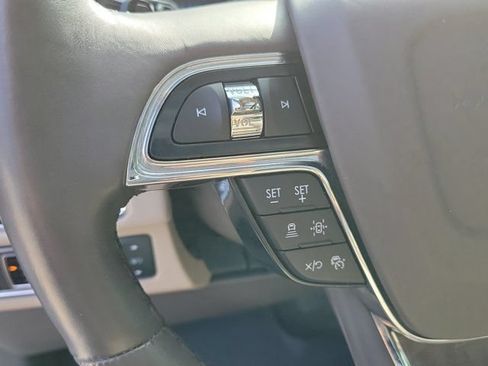 Certified 2024 Lincoln Navigator L Reserve AWD/4WD image 28