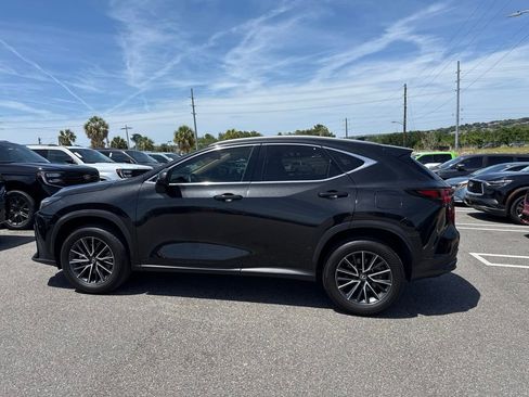 Used 2024 Lexus NX 250 FWD image 4