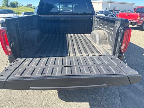 Used 2020 GMC Sierra 1500 AT4 w/ AT4 Premium Package AWD/4WD image 9