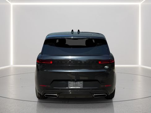 Used 2023 Land Rover Range Rover Sport SE Dynamic AWD/4WD image 4