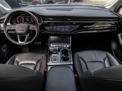 Used 2024 Audi Q7 Premium Plus image 22