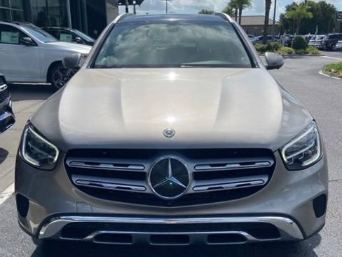 Used 2020 Mercedes-Benz GLC 300 image 2