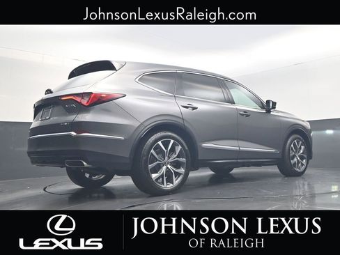 Used 2024 Acura MDX SH-AWD w/ Technology Package image 20