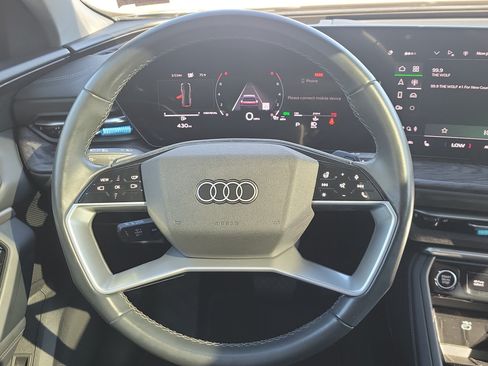 Used 2025 Audi Q5 Premium Plus w/ Premium Plus AWD/4WD image 20