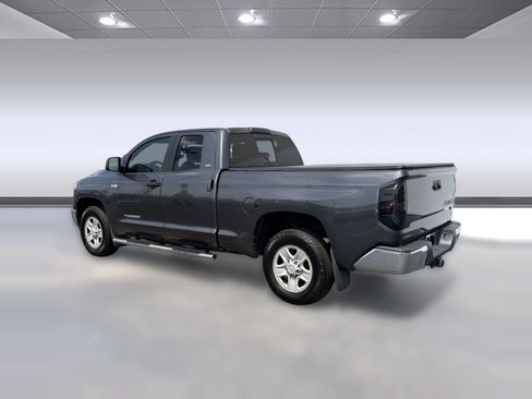 Used 2015 Toyota Tundra SR5 w/ SR5 Upgrade Package RWD image 3