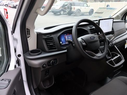 New 2026 Ford Transit 350 HR image 4
