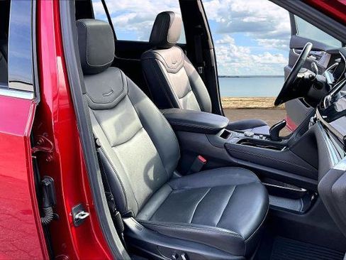 Used 2023 Cadillac XT6 Premium Luxury w/ Technology Package image 29