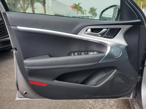 Used 2026 Genesis G70 2.5T Prestige RWD image 10