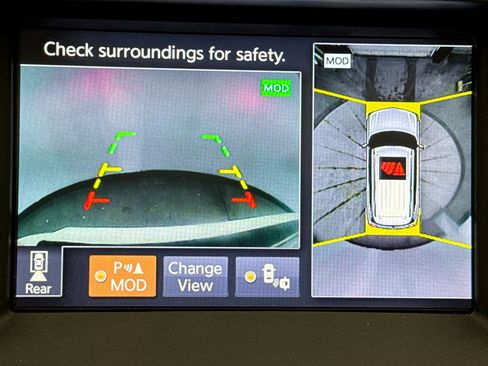 Used 2020 Nissan Armada SL w/ Premium Package image 10