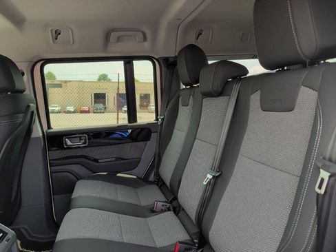 New 2025 INEOS Grenadier AWD/4WD image 34