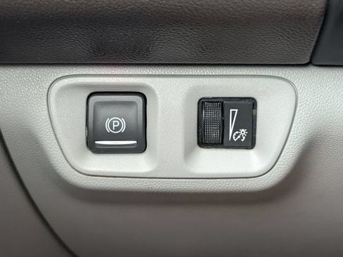 Used 2019 GMC Acadia SLT FWD image 24