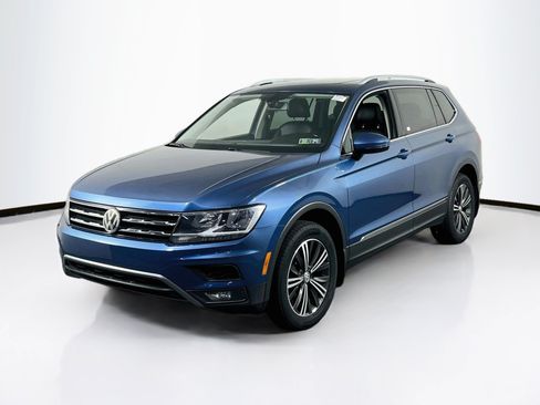 Used 2018 Volkswagen Tiguan SEL AWD/4WD image 1