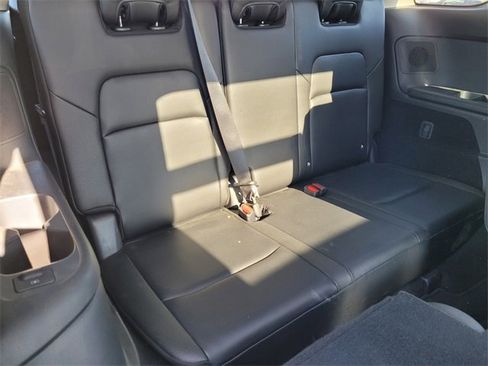 Certified 2024 Nissan Pathfinder SL w/ SL Premium Package image 11