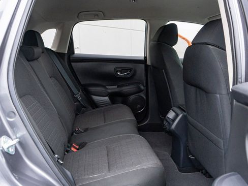 Certified 2024 Honda HR-V LX image 11