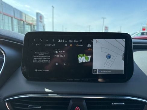 Used 2023 Hyundai Santa Fe SEL w/ Premium Package image 29